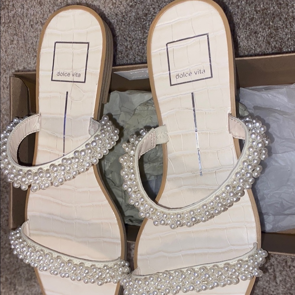DOLCE VITA Pearl Embellished Sandals - Picture 3 of 10
